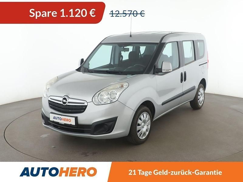 Grau Gebraucht 2017 Opel Combo Edition Van / Kleinbus | 11.450 € (Etwas zu teuer) - Bild 1/3
