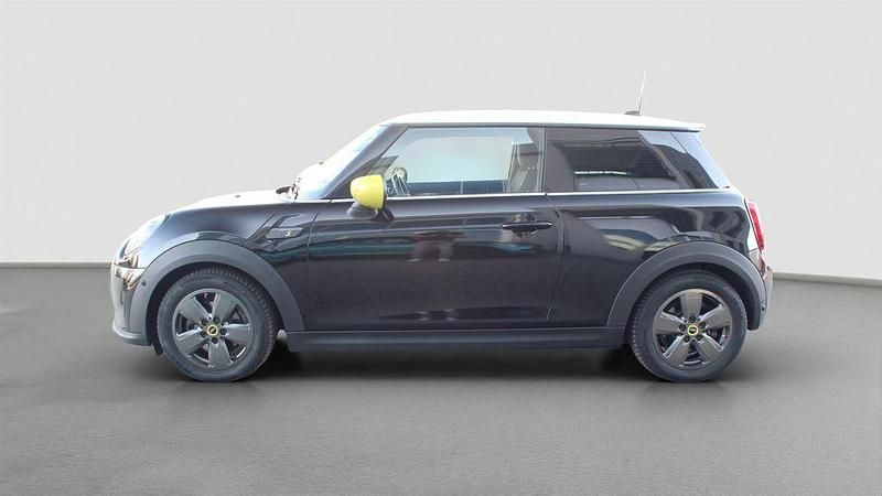 Gebraucht Mini Cooper SE 75 kW (102 PS) 2021 Schwarz Kleinwagen