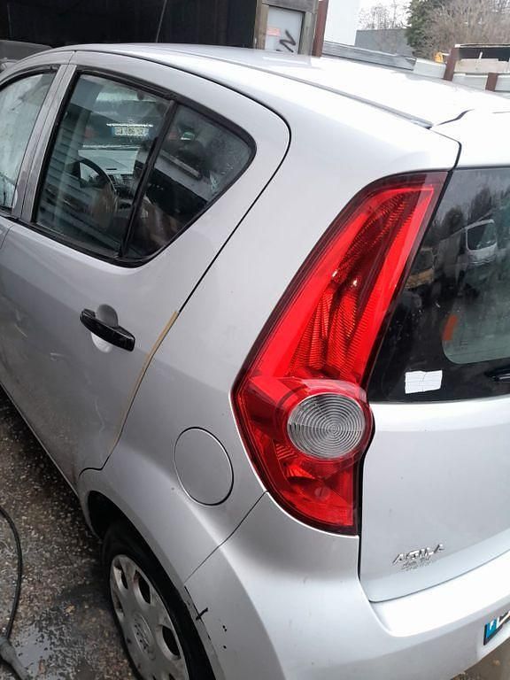 Gebraucht Opel Agila Edition 68 PS (50 kW) 2008 Grau Kleinwagen