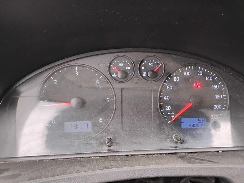 Gebraucht VW T5 125 PS (91 kW) 2006 Weiß Van