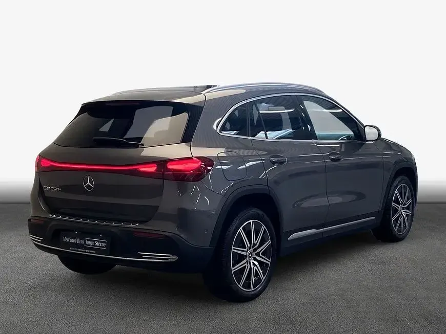 Gebraucht Mercedes EQA250+ Progressive 139 kW (190 PS) 2025 Grau SUV