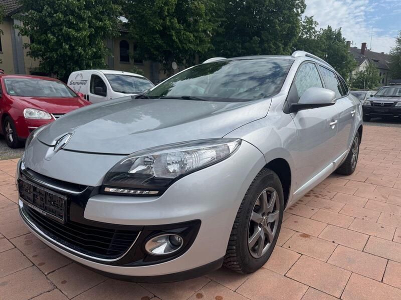 Grau Gebraucht 2012 Renault Mégane GrandTour Dynamique Kombi | 4.699 € (Etwas zu teuer) - Bild 1/4