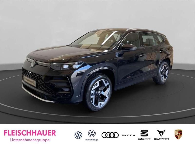 Schwarz Neu 2025 VW Tayron R-line SUV | 60.690 € (Teuer) - Bild 1/4