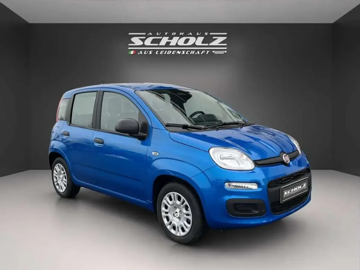 Neu Fiat Panda Icon 65 PS (47 kW) 2025 Blau Limousine