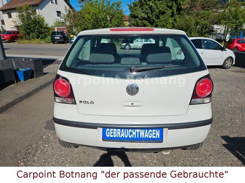 Gebraucht VW Polo Trendline 60 PS (44 kW) 2009 Weiß Limousine
