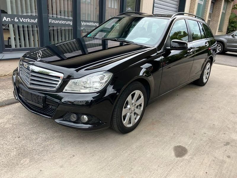 Schwarz Gebraucht 2012 Mercedes C200 Kombi | 8.500 € (Fairer Preis) - Bild 1/4