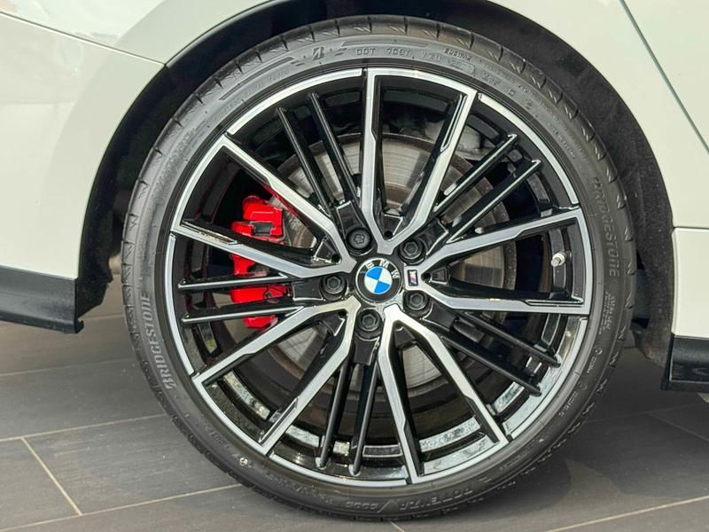 Gebraucht BMW M235 M Sport 306 PS (225 kW) 2022 Alpinweiss 3 Coupé