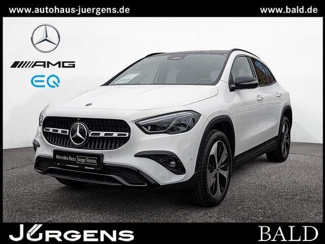 Gebraucht Mercedes GLA250 Progressive 163 PS (119 kW) 2024 Weiss polarweiss SUV