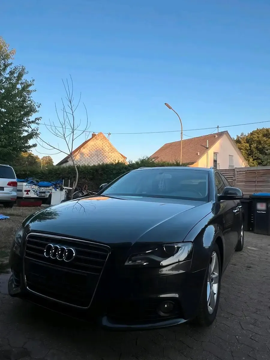 Gebraucht Audi A4 143 PS (105 kW) 2009 Andere farben Kombi