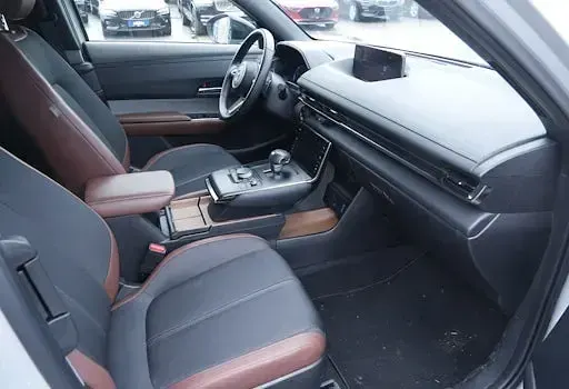 Gebraucht Mazda MX30 Ad'Vantage 106 kW (145 PS) 2023 Andere farbe SUV