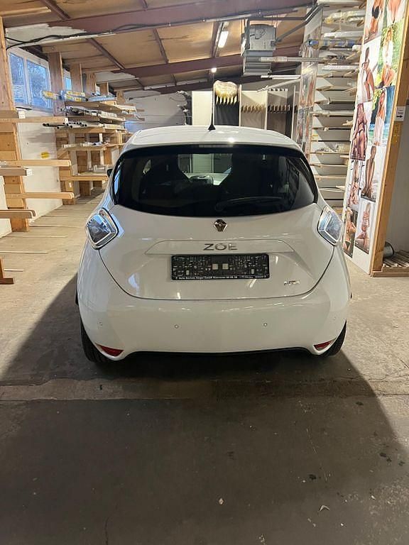 Gebraucht Renault Zoe 39 kW (54 PS) 2019 Weiß Kleinwagen