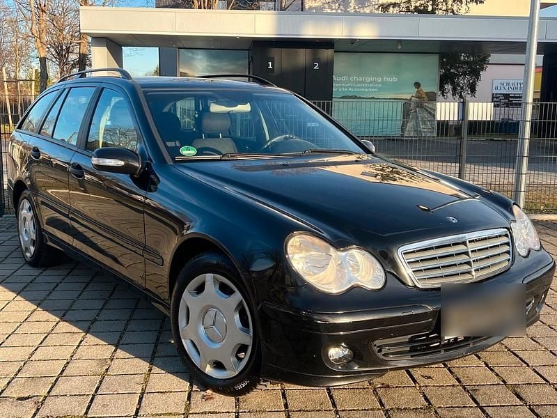Gebraucht Mercedes C180 143 PS (105 kW) 2006 Schwarz Kombi