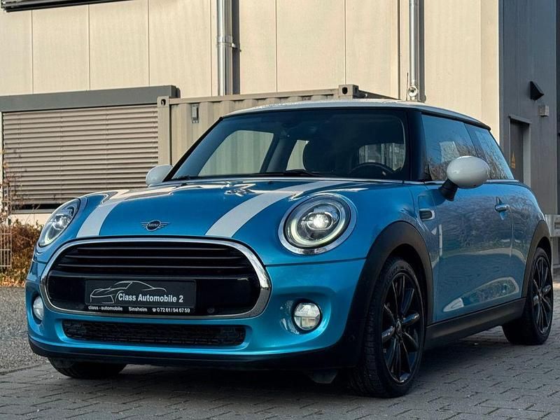 Gebraucht Mini Cooper 136 PS (100 kW) 2019 Blau Kleinwagen