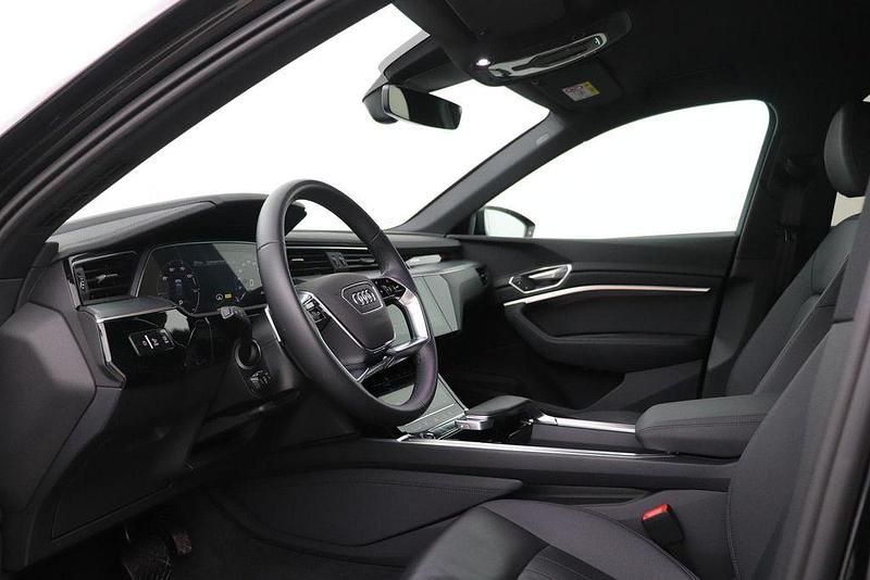 Gebraucht Audi e-tron Advanced 300 kW (408 PS) 2022 Schwarz SUV