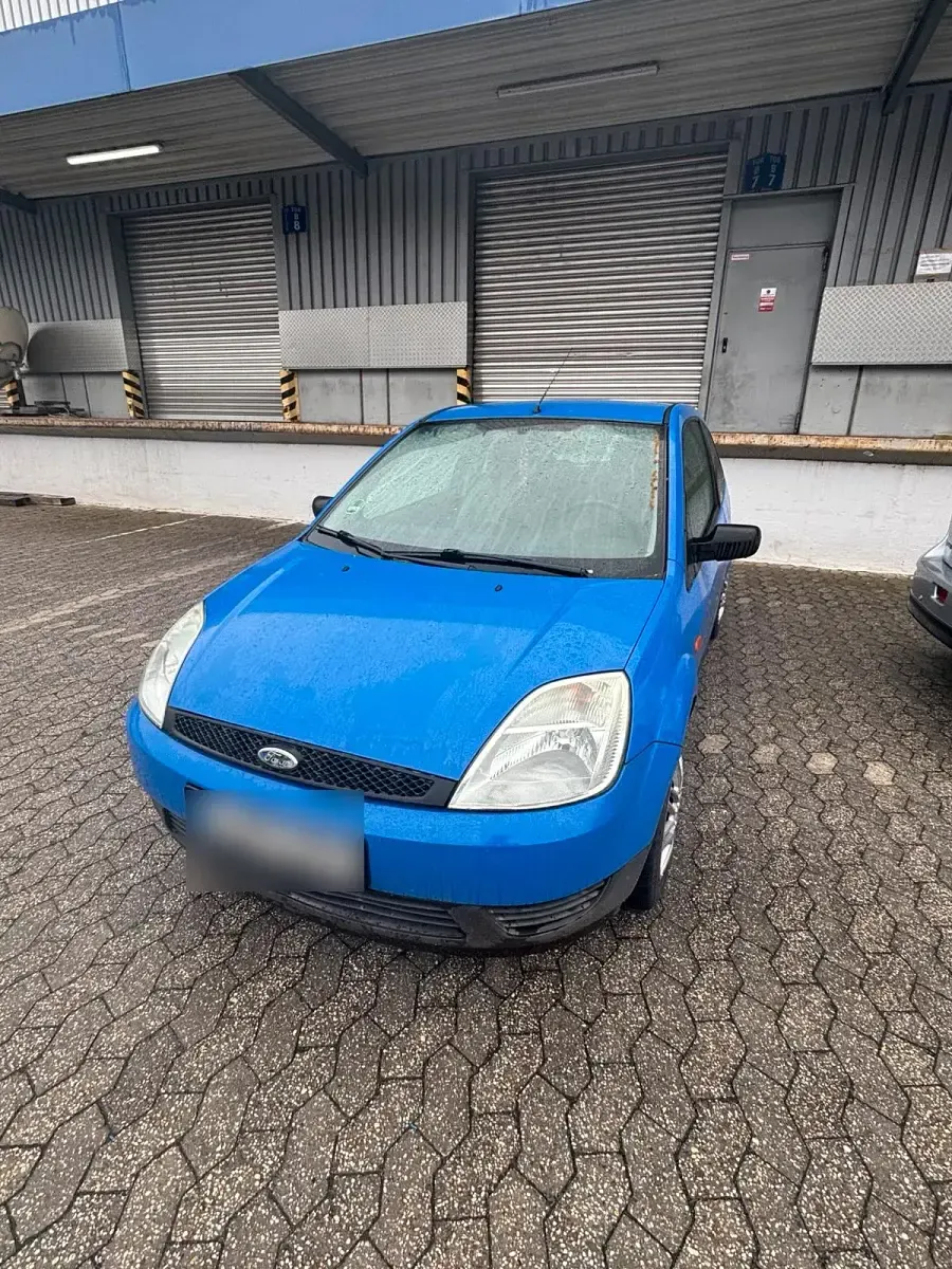 Gebraucht Ford Fiesta 60 PS (44 kW) 2003 Blau Kleinwagen