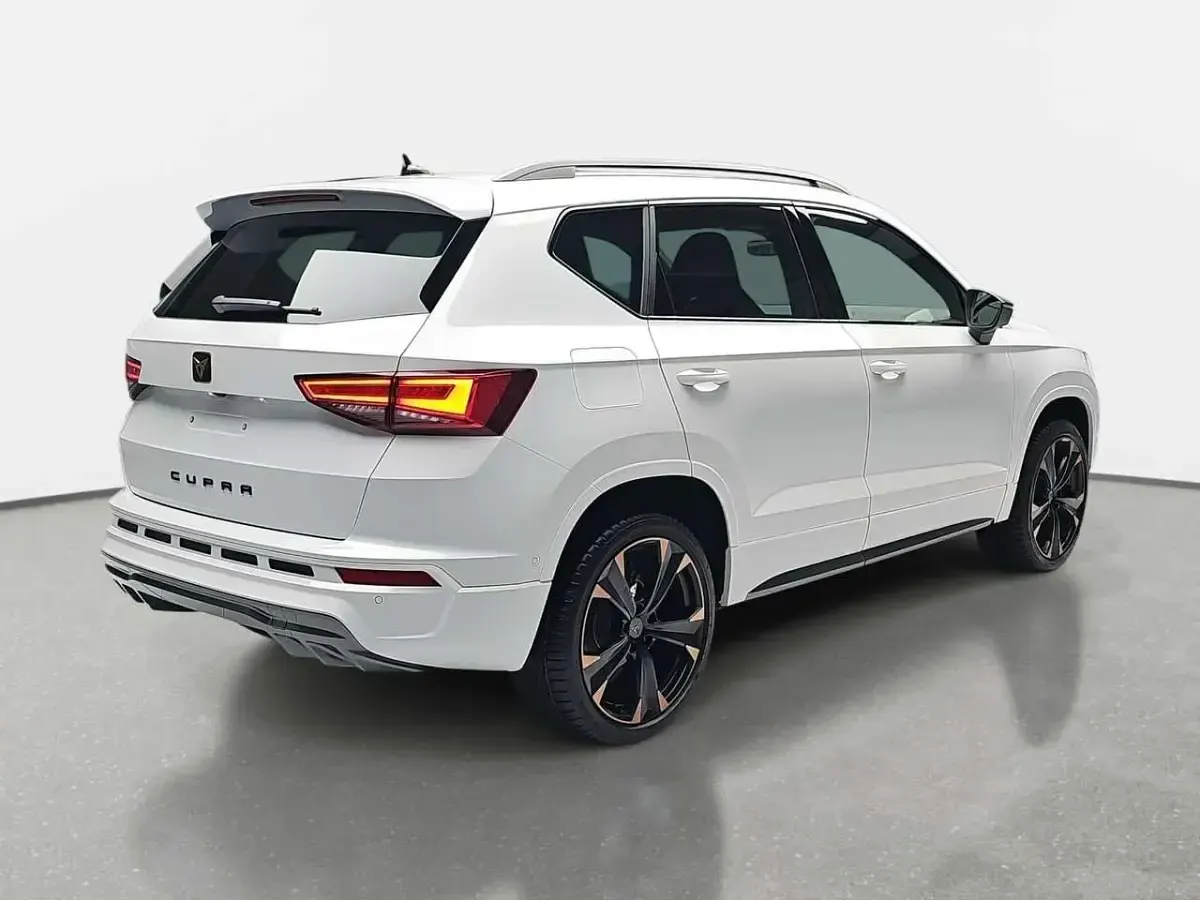 Neu Cupra Ateca 150 PS (110 kW) 2025 Nevada weiss metallic SUV