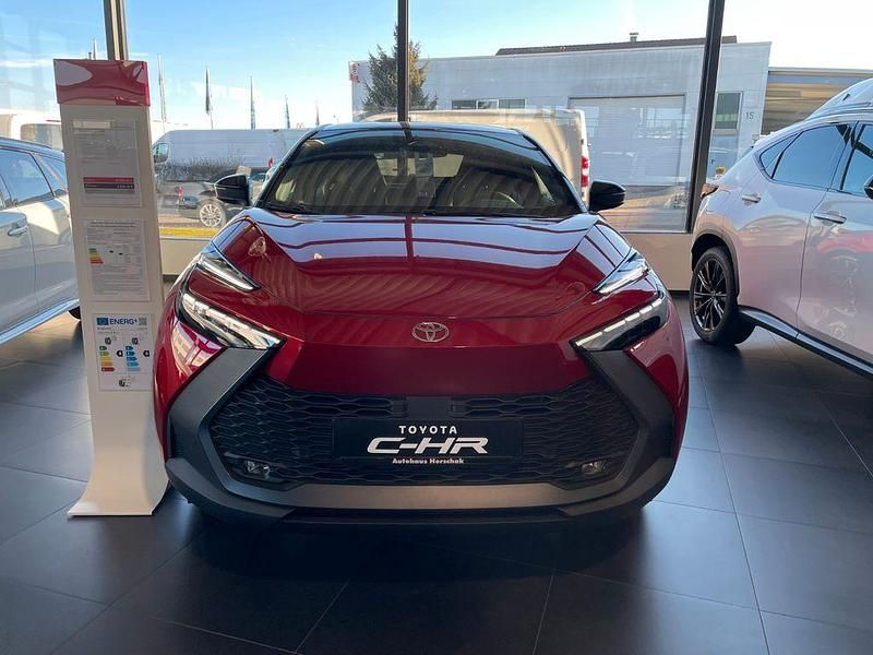 Neu Toyota C-HR Team 223 PS (164 kW) 2025 Weiß SUV