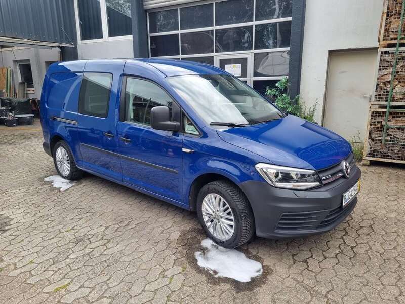 Blau Gebraucht 2018 VW Caddy Maxi Van / Kleinbus | 14.900 € (Superpreis) - Bild 1/4