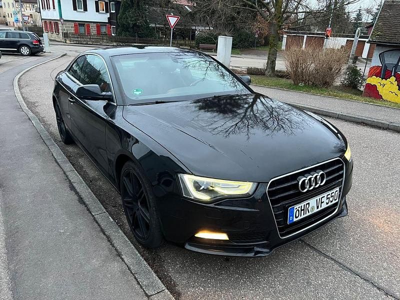 Gebraucht Audi A5 177 PS (130 kW) 2012 Schwarz Coupé