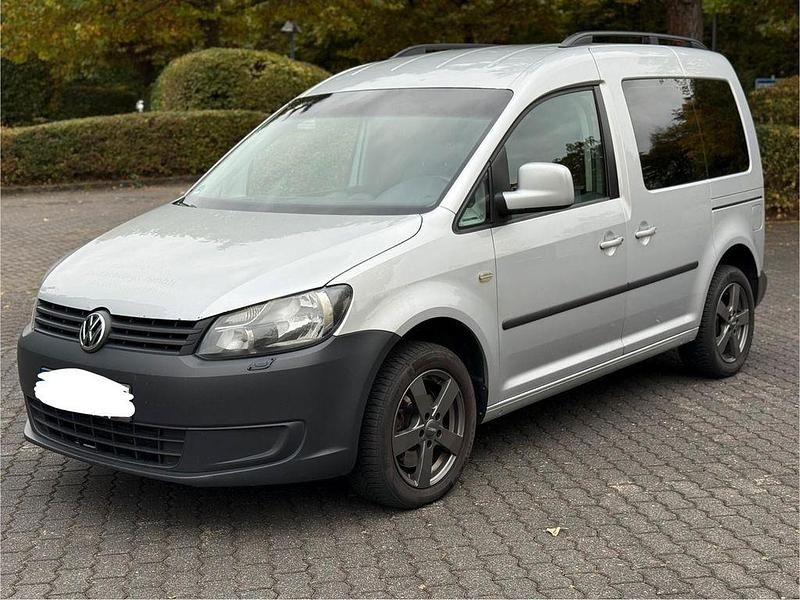 Silber Gebraucht 2011 VW Caddy Van / Kleinbus | 4.900 € (Guter Preis) - Bild 1/4