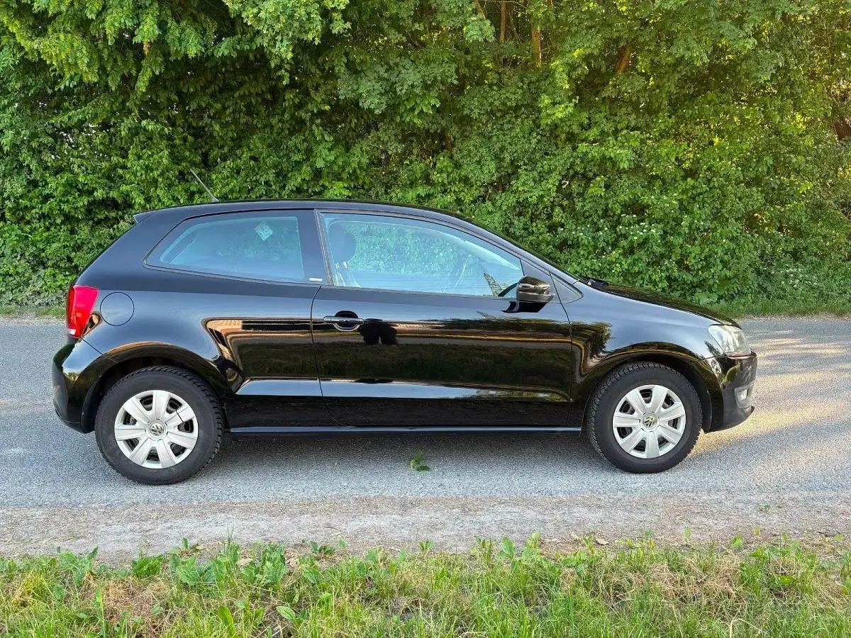 Gebraucht VW Polo Style 69 PS (50 kW) 2011 Schwarz Kleinwagen