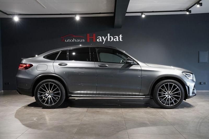 Gebraucht Mercedes GLC300 AMG 245 PS (180 kW) 2021 Selenitgrau Coupé