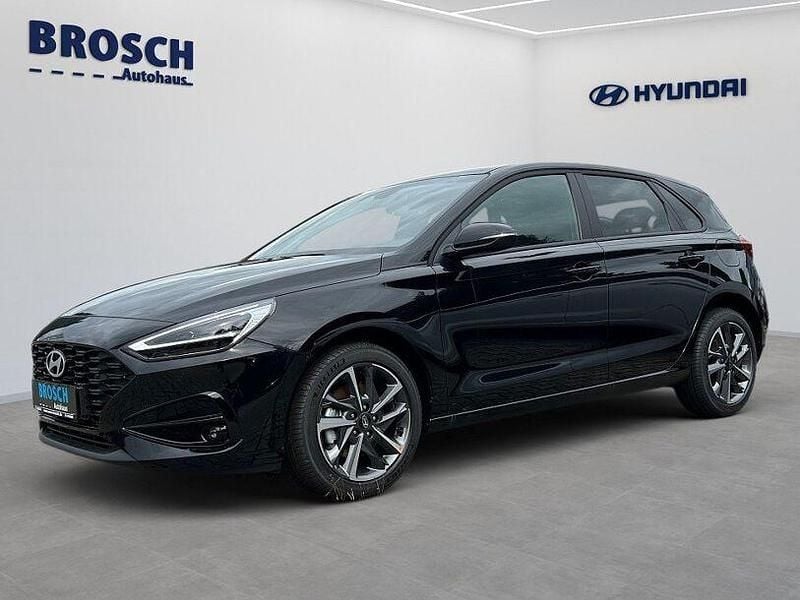Gebraucht Hyundai i30 Advantage 140 PS (102 kW) 2025 Schwarz Limousine
