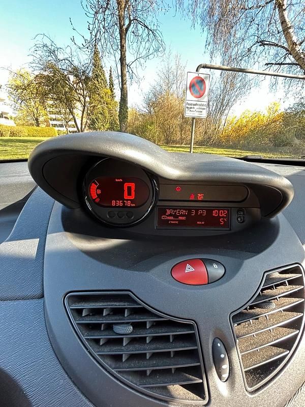 Gebraucht Renault Twingo 56 PS (41 kW) 2008 Schwarz Kleinwagen