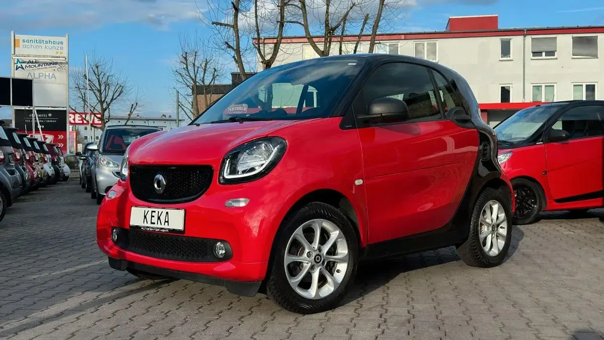 Gebraucht Smart ForTwo Coupé 71 PS (52 kW) 2019 Rot Coupé