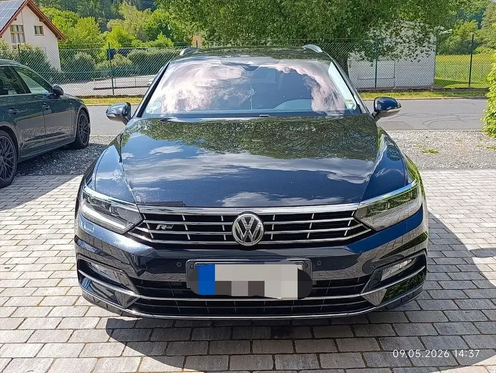 Używany VW Passat Highline 190 KM (139 kW) 2015 Czarny Kombi