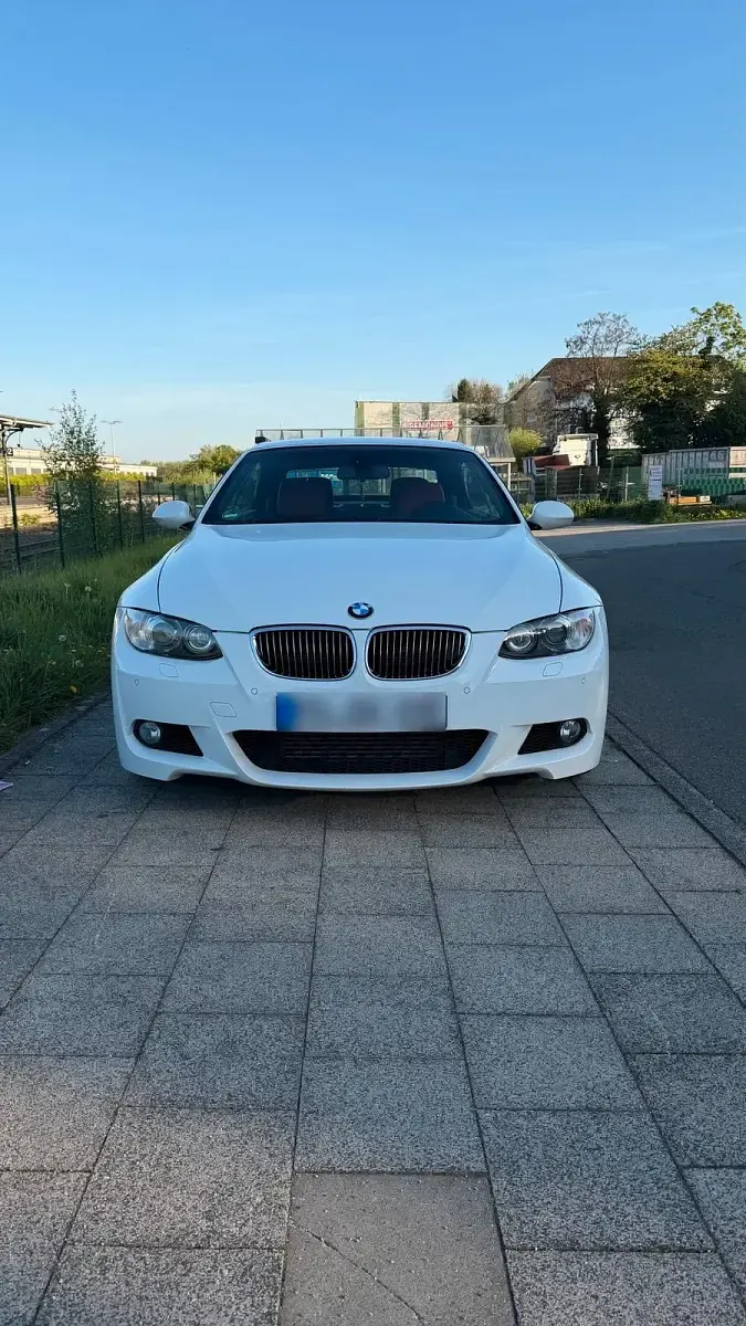 Gebraucht BMW 335 Cabriolet M Performance 306 PS (225 kW) 2009 Weiß Cabrio