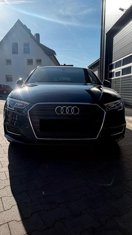 Second-hand Audi A3 Premium 149 CP (109 kW) 2016 Albastru Break