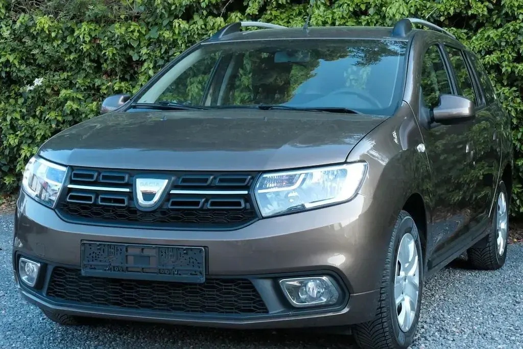Gebraucht Dacia Logan MCV Lauréate 73 PS (53 kW) 2017 Braun Kombi