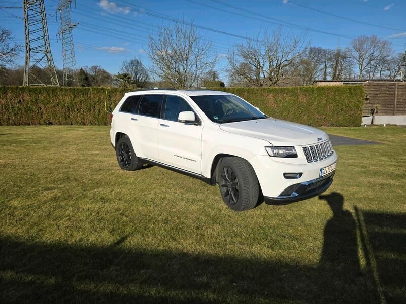 Weiß Gebraucht 2016 Jeep Grand Cherokee Summit SUV | 23.000 € (Guter Preis) - Bild 1/4