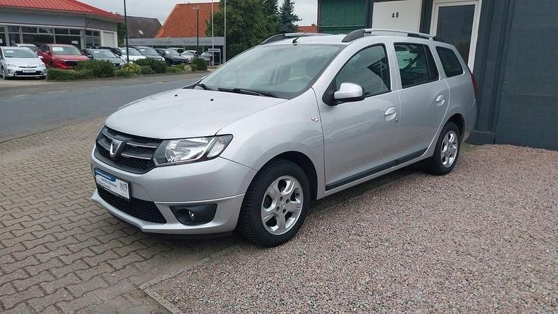 Silber Gebraucht 2014 Dacia Logan MCV Prestige Kombi | 6.999 € (Etwas zu teuer) - Bild 1/4
