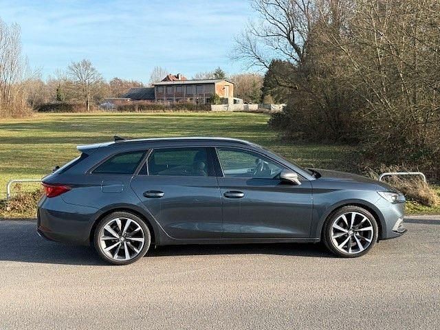 Gebraucht Seat Leon FR 150 PS (110 kW) 2021 Grau Limousine
