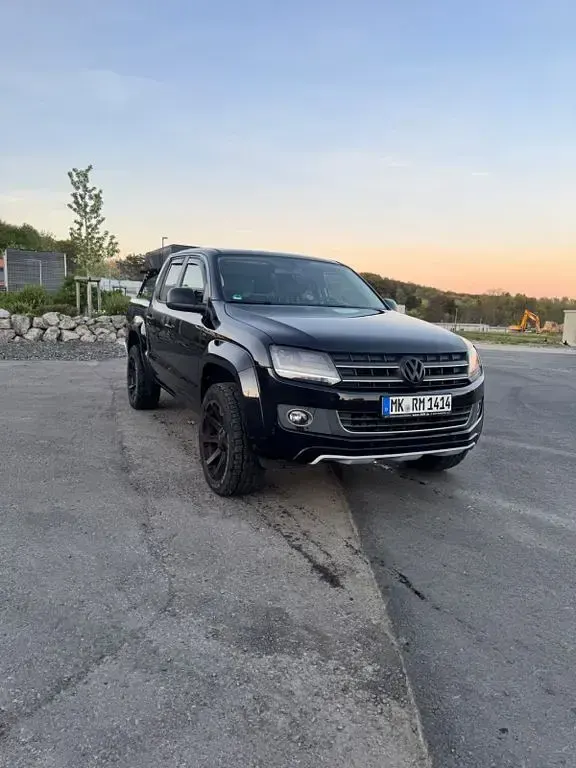 Second-hand VW Amarok 180 CP (132 kW) 2013 Negru Pickup