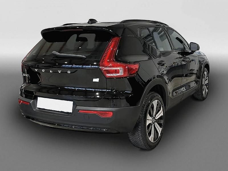 Gebraucht Volvo XC40 Plus 169 kW (231 PS) 2023 Schwarz SUV