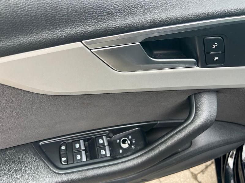 Gebraucht Audi A4 150 PS (110 kW) 2022 Schwarz Kombi