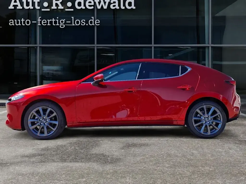 Neu Mazda 3 Exclusive-Line 140 PS (102 kW) 2026 Soul red crystal metallic Limousine