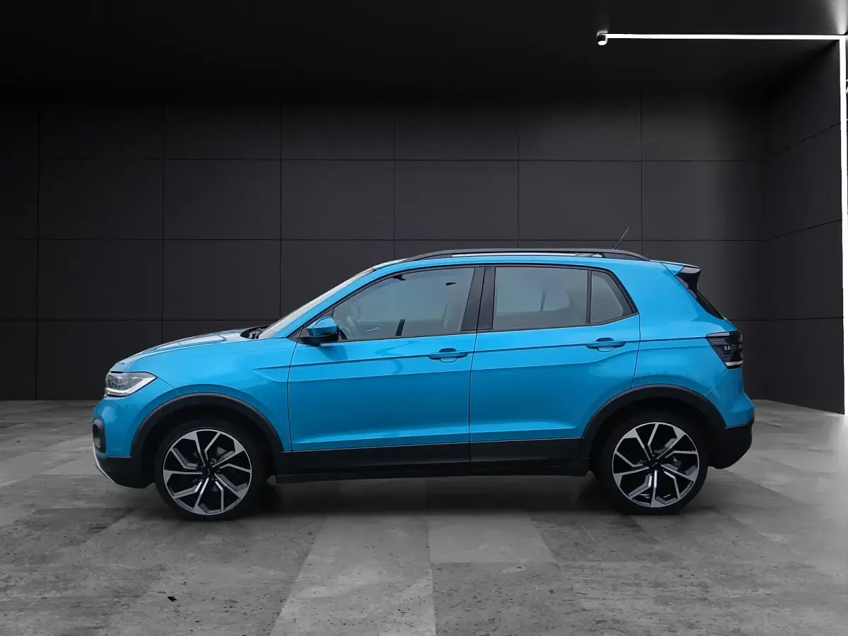 Gebraucht VW T-Cross Life 116 PS (85 kW) 2019 Makenatürkis metallic SUV