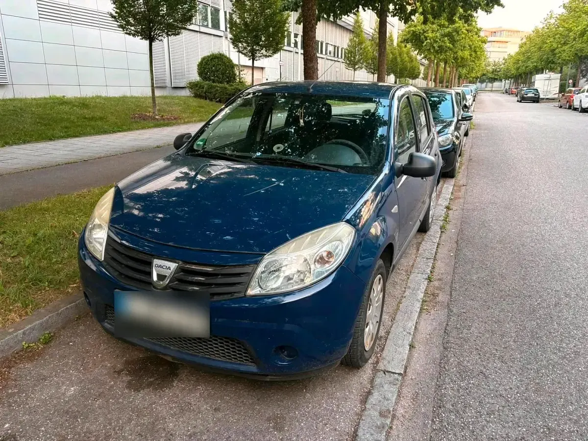 Gebraucht Dacia Sandero 75 PS (55 kW) 2009 Blau Kleinwagen