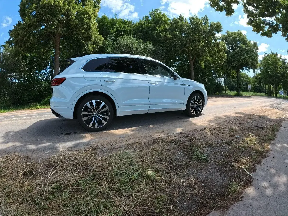Gebraucht VW Touareg Sound 286 PS (210 kW) 2019 Weiß SUV