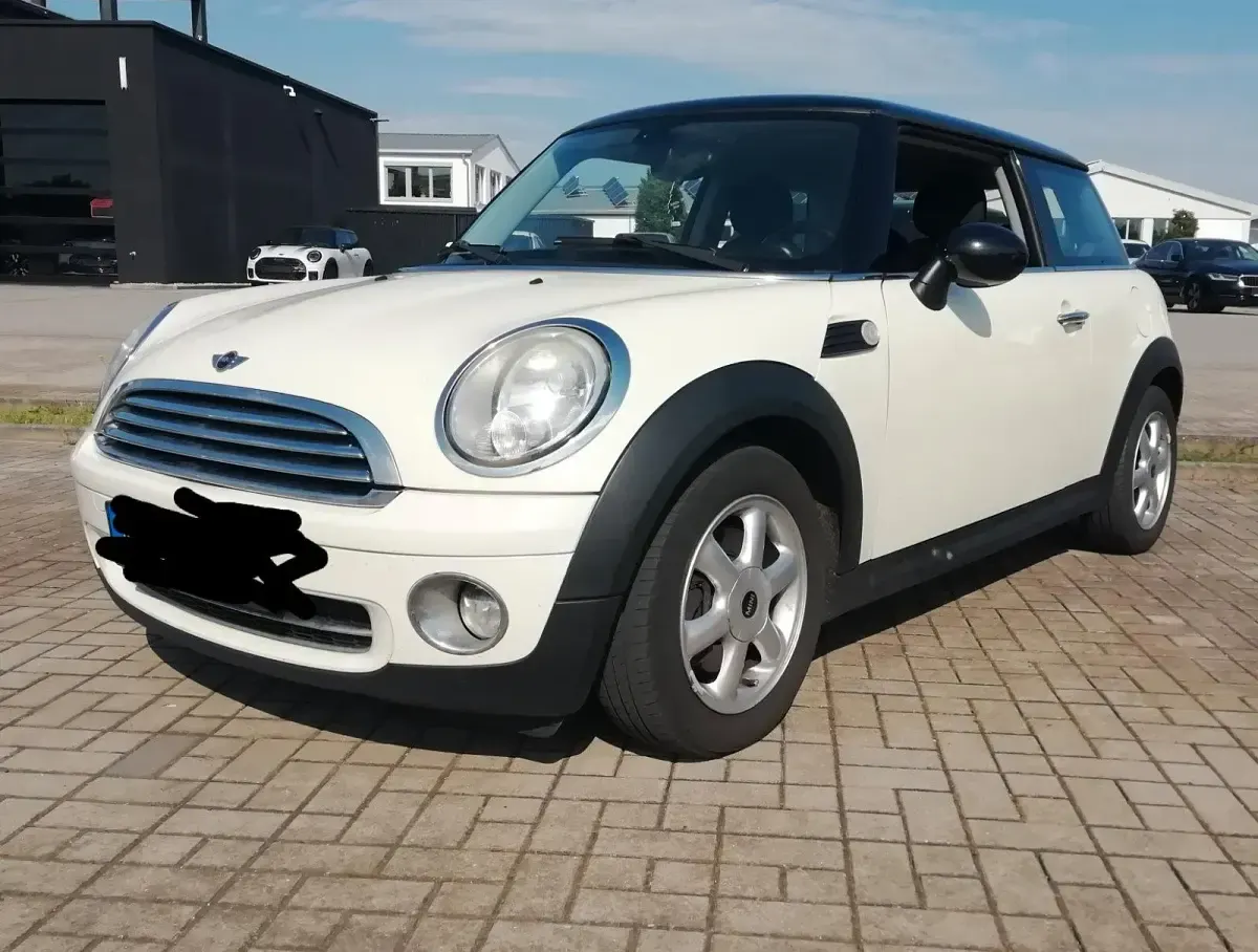 Gebraucht Mini Cooper 120 PS (88 kW) 2010 Weiß Kleinwagen