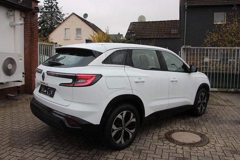 Gebraucht Renault Austral Equilibre 140 PS (102 kW) 2023 Weiß SUV