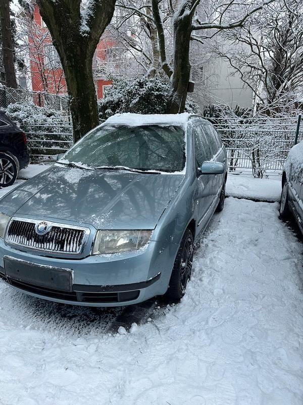 Blau Gebraucht 2006 Skoda Fabia Kombi | 1.600 € - Bild 1/4