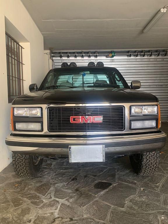 Schwarz Gebraucht 1990 GMC Sierra Abholung | 25.000 € - Bild 1/4