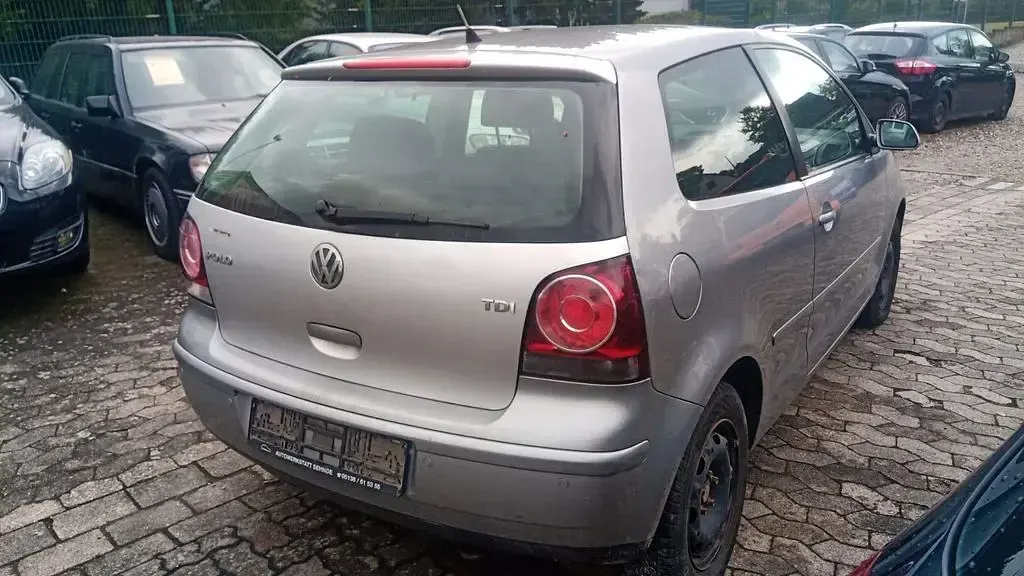 Usata VW Polo 80 CV (58 kW) 2009 Argento Utilitaria