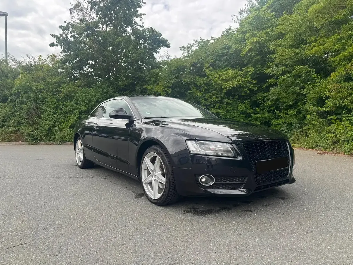 Gebraucht Audi A5 Sport 170 PS (125 kW) 2010 Schwarz Coupé