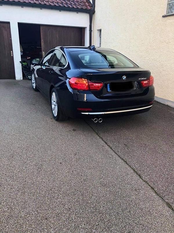 Blau Gebraucht 2015 BMW 430 Gran Coupé Coupé | 17.300 € (Guter Preis) - Bild 1/4